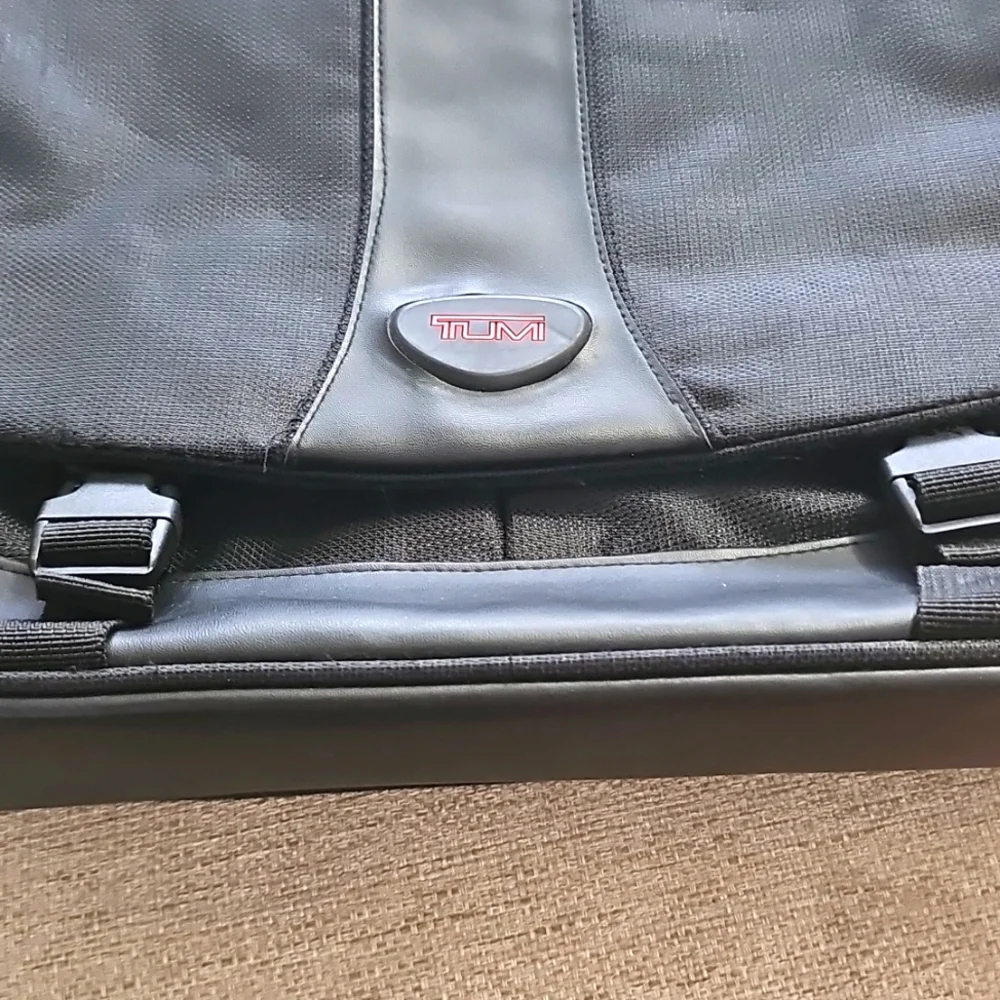 Tumi Balistic Nylon Briefcase Messenger Laptop Bag Black Crossbody Large